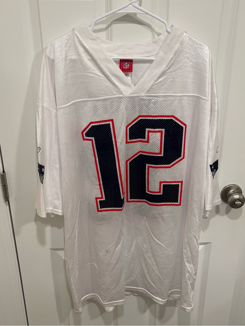 Vintage NFL New England Patriots Tom Brady #12 Football Jersey Mens U.S. XL